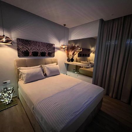 Supreme Secret Suite Alexandroupolis Buitenkant foto