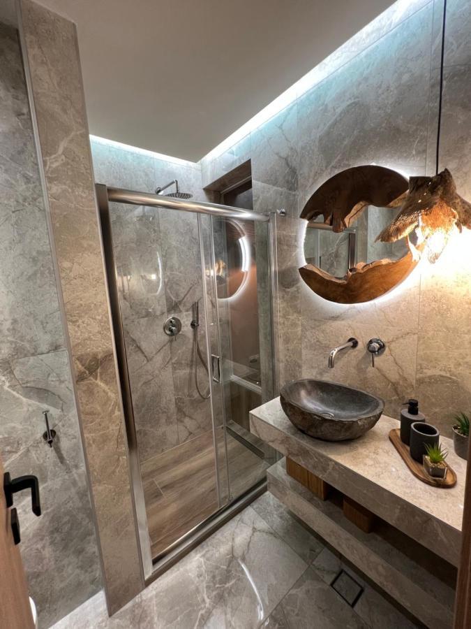 Supreme Secret Suite Alexandroupolis Buitenkant foto