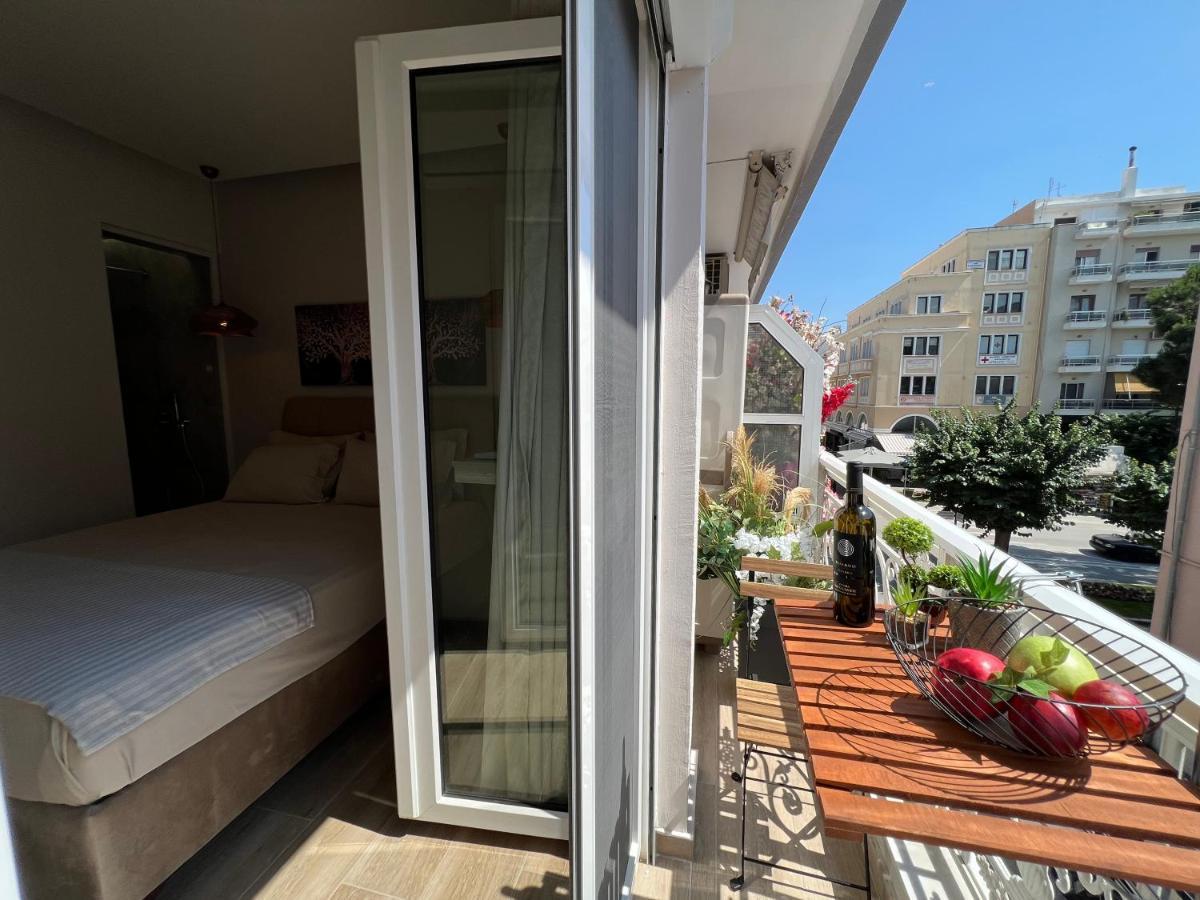 Supreme Secret Suite Alexandroupolis Buitenkant foto