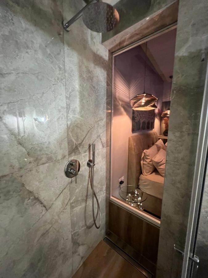 Supreme Secret Suite Alexandroupolis Buitenkant foto